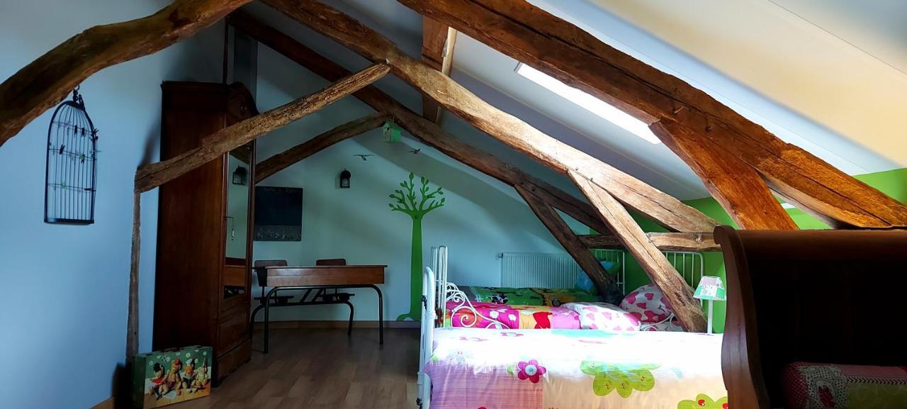 Maison D'Hotes Le Courty Blousson-Sérian エクステリア 写真