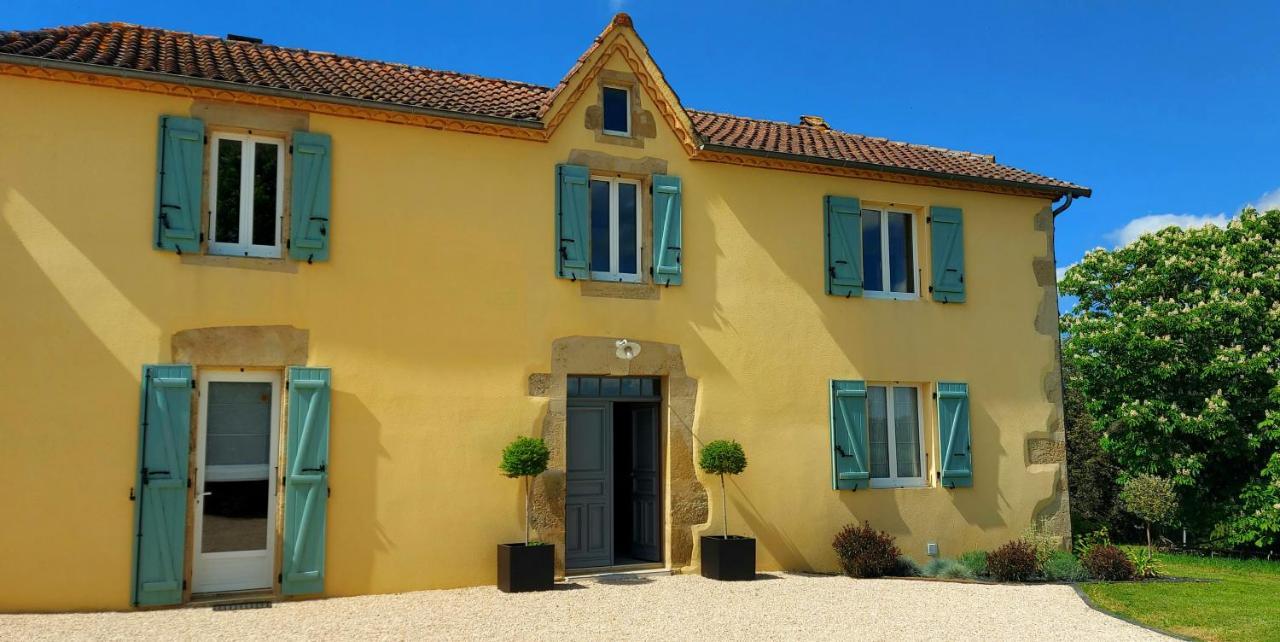 Maison D'Hotes Le Courty Blousson-Sérian エクステリア 写真